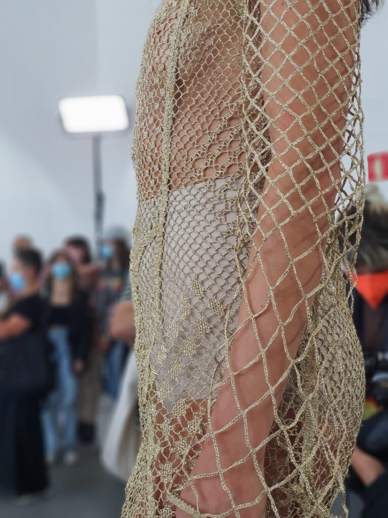 CLOSE UP FROM THE BUSTLE COLLECTION
from SUSANA BETTENCOURT