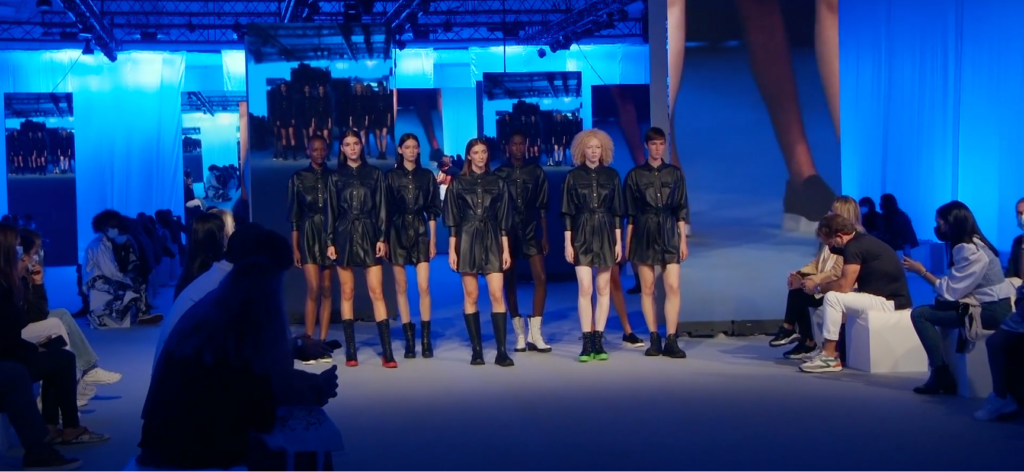 RUNWAY SHOW
from FLY LONDON