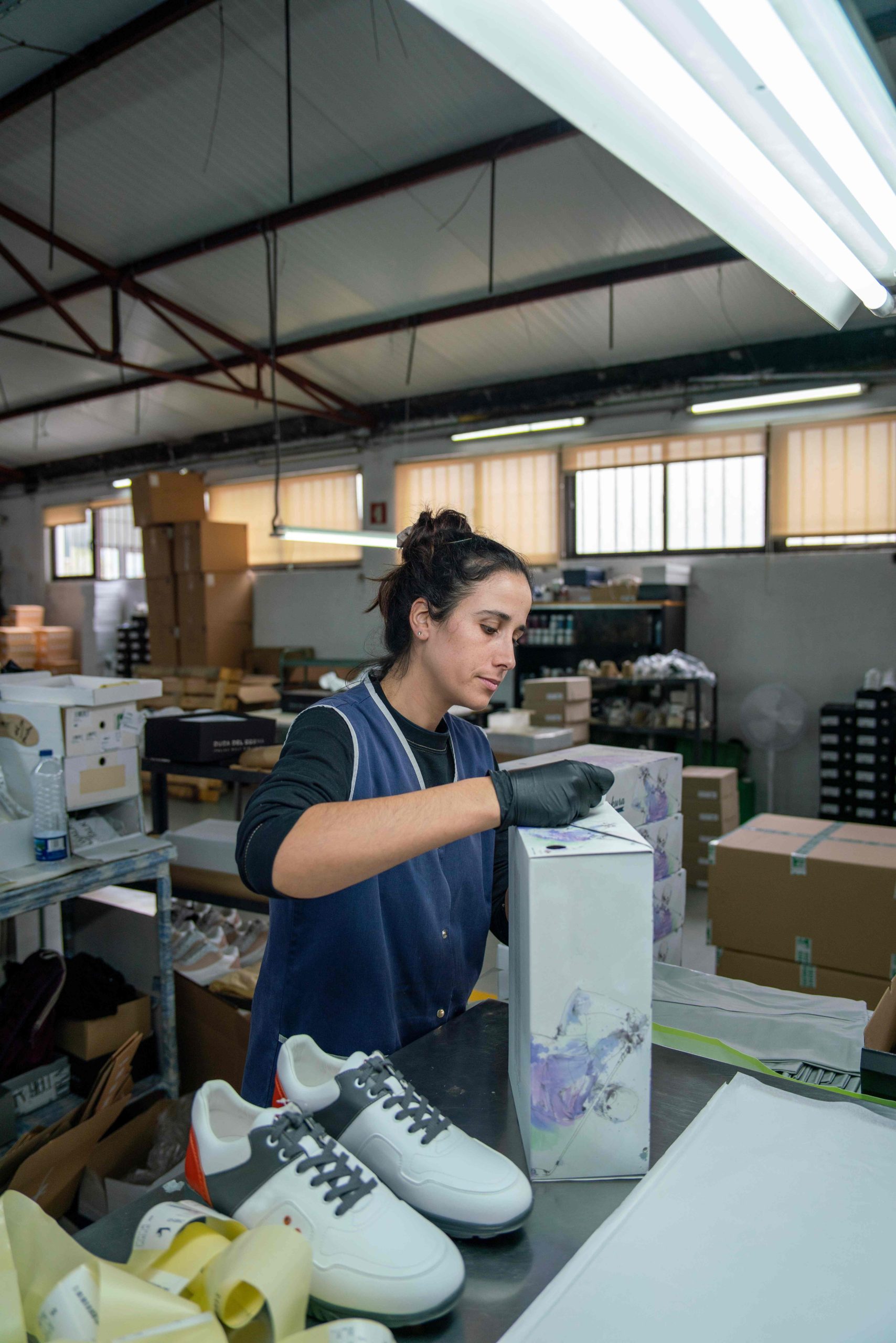Efficient sneaker production line in Portugal